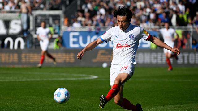 Transfers: Kiel-Stürmer Machino wechselt nach Gladbach