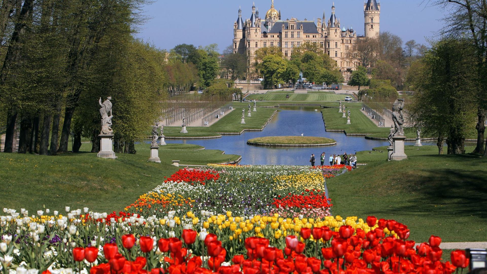 Landesgartenschau: Land sagt Unterstützung für Landesgartenschau in Schwerin zu