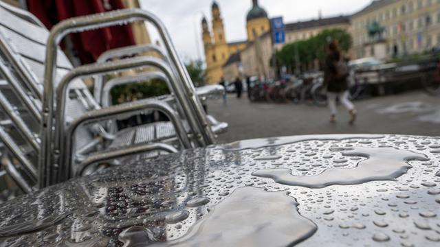 Wetter in Bayern: Wolken, Regen, wenig Sonne - kein Sommer in Sicht