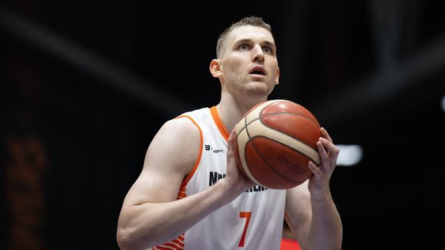Basketball: Mentale Probleme: Niners-Kapitän Richter beendet Karriere