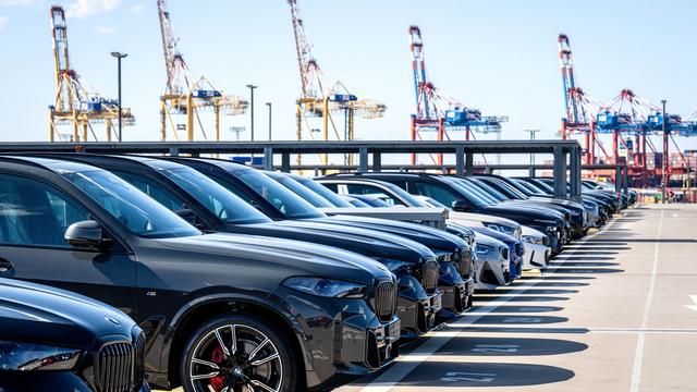 Unternehmen: Mercedes legt Zahlen für zweites Quartal vor