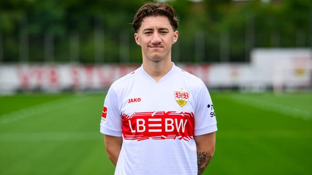 Fußball-Bundesliga: Stuttgarts Stiller erleidet Bänderverletzung