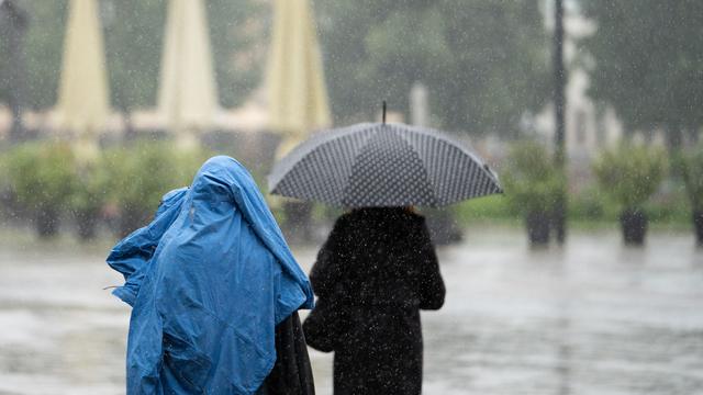 Wetter: Teils unwetterartiger Regen im Norden erwartet