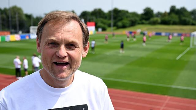 Sportartikelhersteller: Zoll-Unsicherheit drückt Adidas-Aktie ins Minus