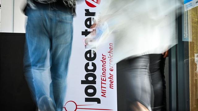 Arbeitslosigkeit: Kaum Bewegung auf Berliner Arbeitsmarkt