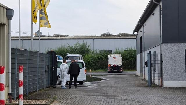 Unbekannte Leiche: Leiche in ausgebranntem Auto entdeckt