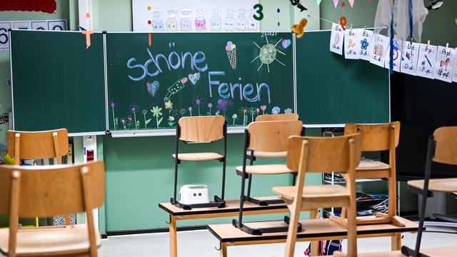 Wetter, Verkehr, Erholung: Sommerferien: Welche Vorteile haben Früh- und Spätstarter?
