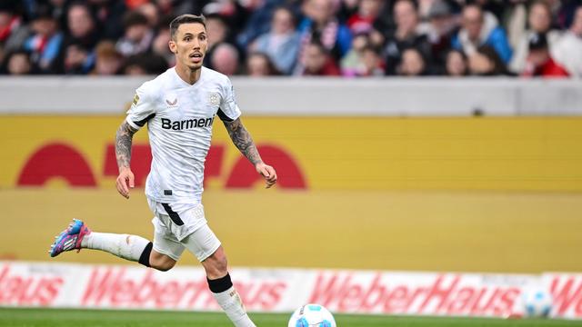 Fußball: Bayers Grimaldo kann sich Wechsel nach Spanien vorstellen