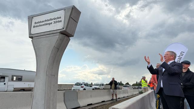 Brückenbau: Salzbachtalbrücke der Autobahn 66 wird komplett freigegeben