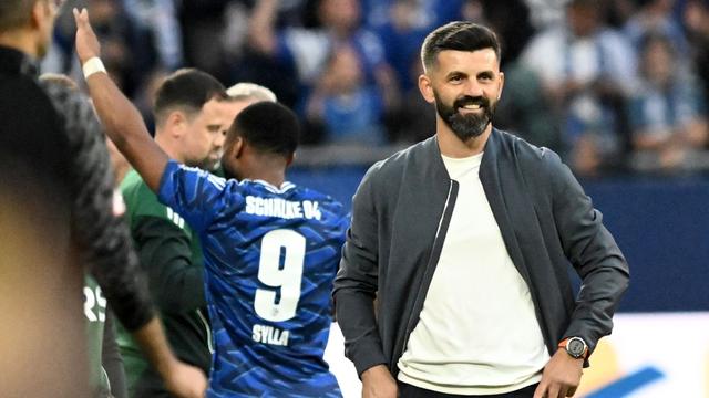 2. Fußball-Bundesliga: "Wunderbarer Abend": Starkes Schalke macht Coach froh