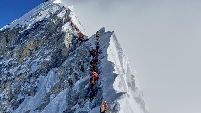 Alpinismus: Himalaya, Karakorum, Alpen - Wann wird der Berg zum Grab?