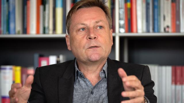 Verfassungsrichterwahl: Universitäts-Präsident bedauert Rückzug von SPD-Kandidatin