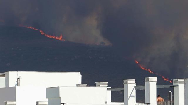 Hitze und Brände in Spanien: Toter bei Waldbrand in der Nähe von Madrid