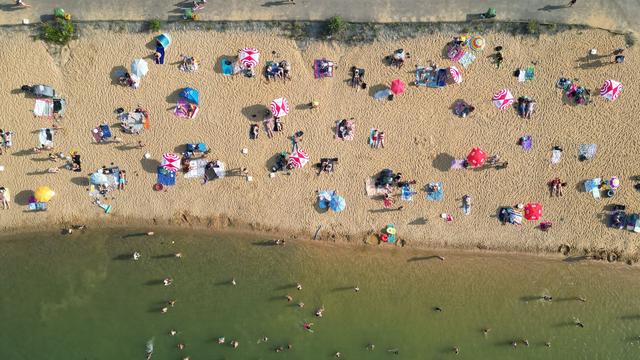 Wettervorhersage: Heißes Sommerwetter mit vereinzelten Gewittern