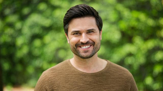 Abkühlung: Spaghetti-Eis? Da winkt Soap-Star Miloš Vuković ab