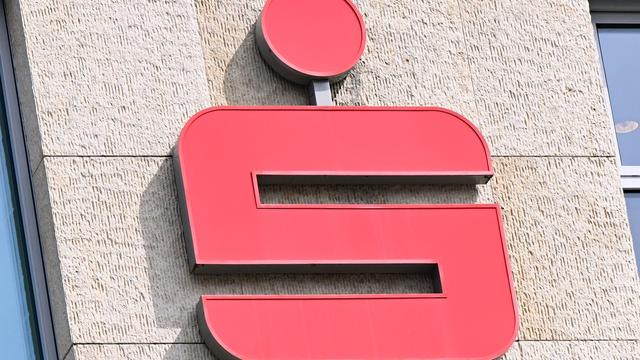 Auf ungewohnten Wegen: Sparkassen werben mit "Horror-Game" um junge Kundschaft