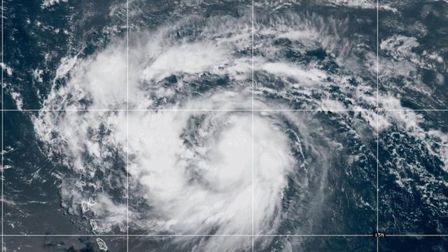 Unwetter: Erster atlantischer Hurrikan der Saison bedroht Karibik