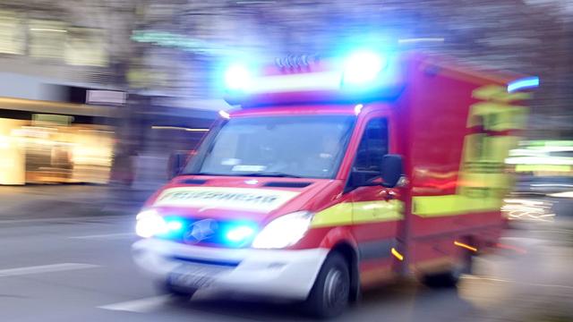 Im Schwimmbad: Kind nach Badeunfall reanimiert