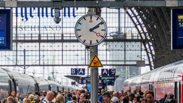 Fahrgastverband: Fahrgastverband schlägt Nachfolgerin für Bahnchef vor