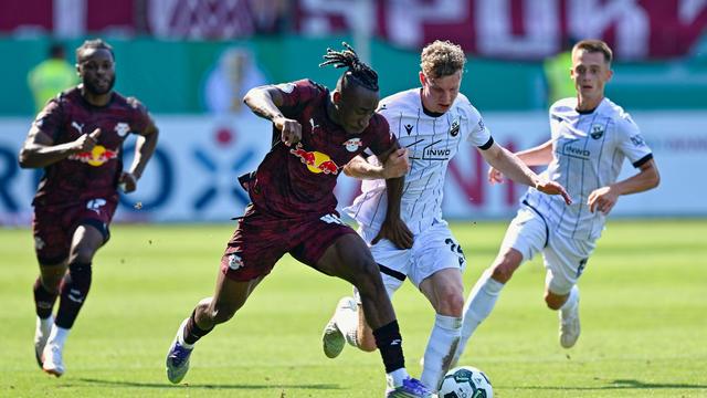 DFB-Pokal: Fan-Zoff bei Sandhausen gegen Leipzig: Banner als Auslöser
