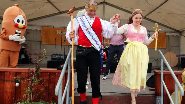 Älteste Bratwurst: Thüringen bereit zu Boxkampf im Bratwurststreit