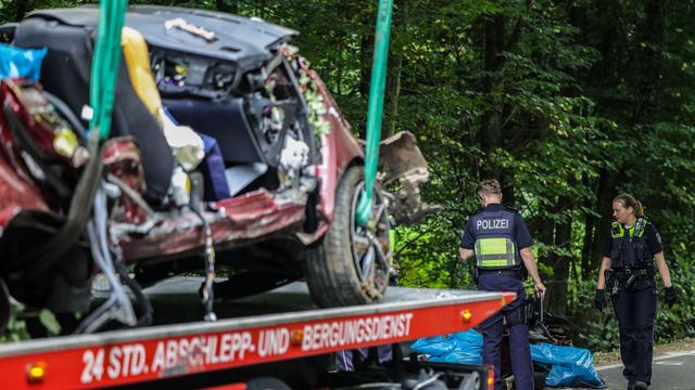 Verkehr: Vier Menschen sterben bei Unfall - 16-Jähriger am Steuer