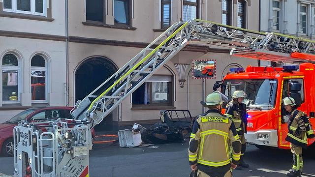 Brände: Feuer in Solinger Wohnhaus - Polizei ermittelt