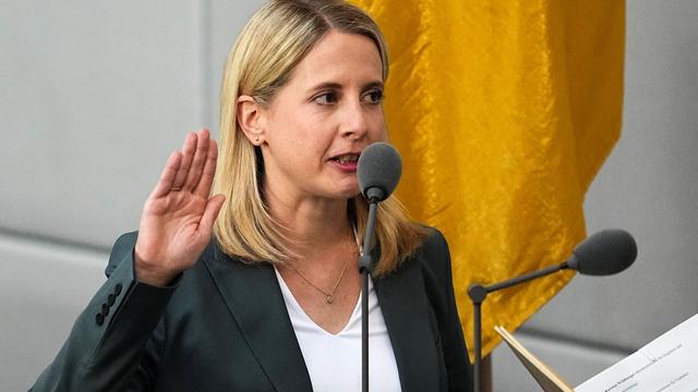 Familienplanung: "Große Vorfreunde": Bauministerin Hubertz bekommt ein Kind