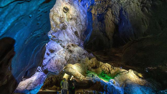 Krummer Jahrestag: 150 und ein Jahr - Tropfsteinhöhle feiert kurioses Jubiläum