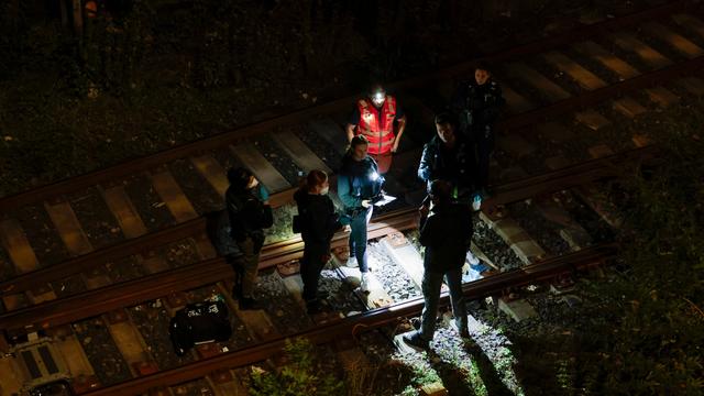 Brand schnell gelöscht: Brand an Gleisbereich bei Wuppertal - Ermittler: Anschlag