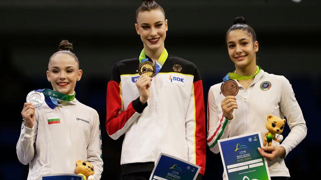 Rhythmische Sportgymnastik: Mehrkampf-Triple perfekt: Varfolomeev visiert fünf Titel an