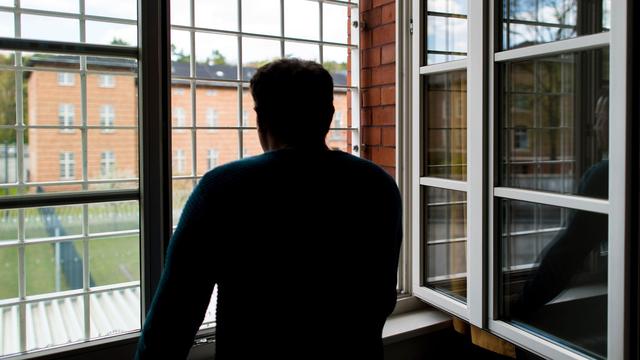 Polizeieinsatz: Bei Ausgang geflohener Straftäter weiter verschwunden