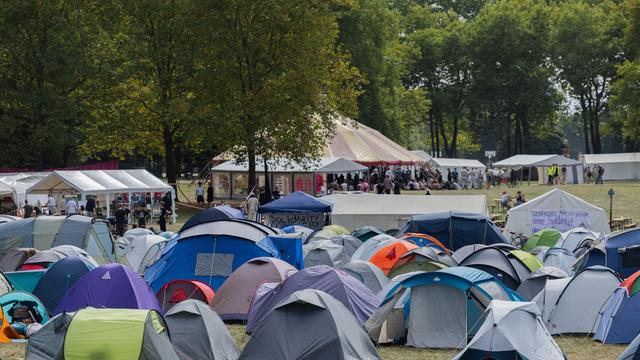 Protest in Köln: Antikriegs-Camp will "Rheinmetall entwaffnen"