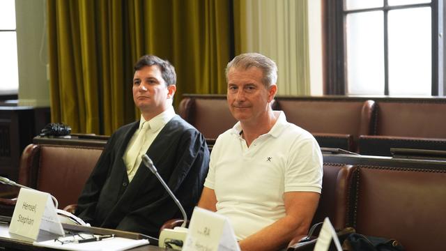 Sechster Verhandlungstag: Prozess gegen Block: Anwalt von Ex-Mann darf Fragen stellen