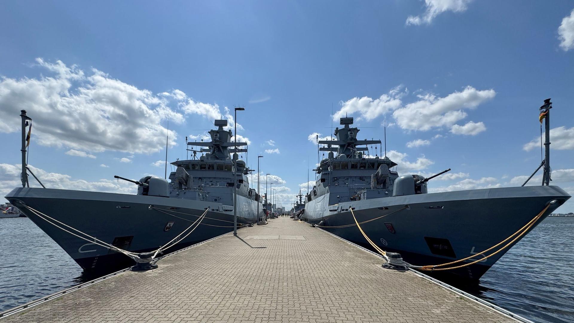 Flottenstützpunkt: "Marinestadt" Rostock: Korvetten, Kapitäne, Kommandeure