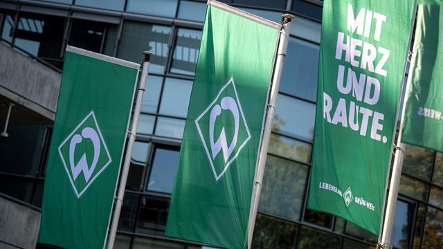 Fußball-Bundesliga: SV Werder holt Verteidiger Schmidt per Leihe