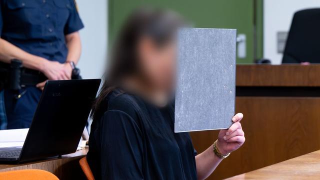 Kriminalität: Bankangestellte soll fast 500.000 Euro gestohlen haben