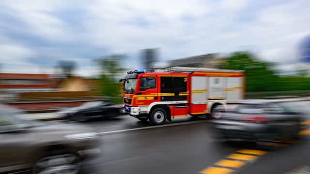 Dresden: Bewusstlose Frau aus brennender Hochhaus-Wohnung gerettet