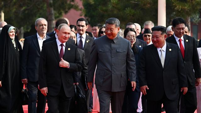 Militärparade: China feiert mit Kim und Putin Militärparade in Peking