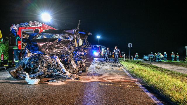 Tödlicher Unfall: Zwei Männer sterben bei Unfall im Alb-Donau-Kreis