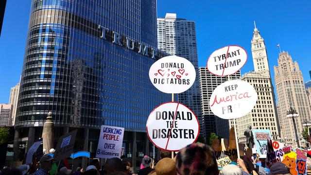Streit mit Demokraten: Mögliche Militär-Pläne in Chicago: Trump zündelt erneut