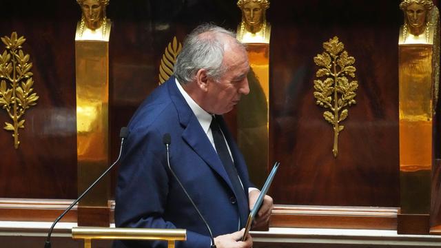 Vertrauensabstimmung: Frankreichs Premier: Vertrauensfrage als Wahrheitsmoment