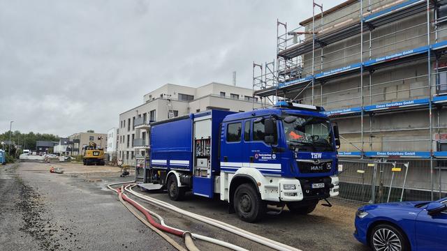 Aufräumarbeiten: Nach Starkregen Schulen ohne Strom - Schulfrei