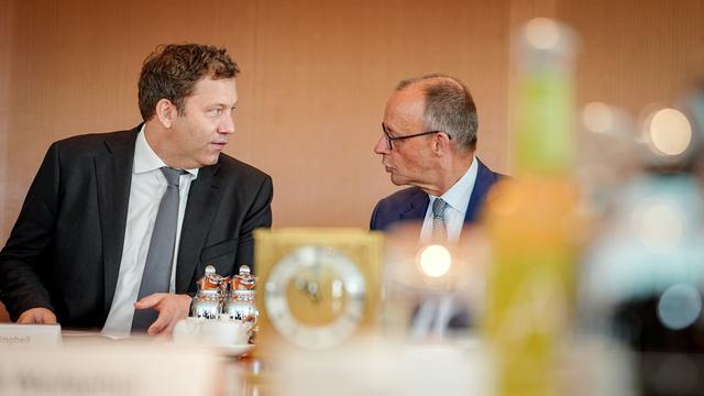 Kabinett: Steuersenkung für Pendler und Gastronomie auf dem Weg