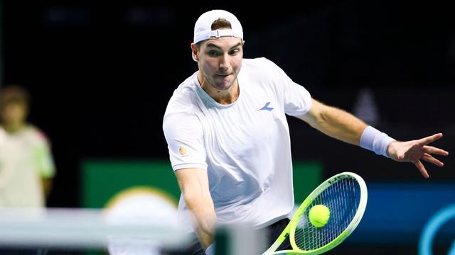 Tennis: Mit 18 Assen: Struff bringt Davis-Cup-Team in Führung