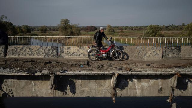 Krieg in der Ukraine: Russische Truppen schleichen durch Tunnel nach Kupjansk