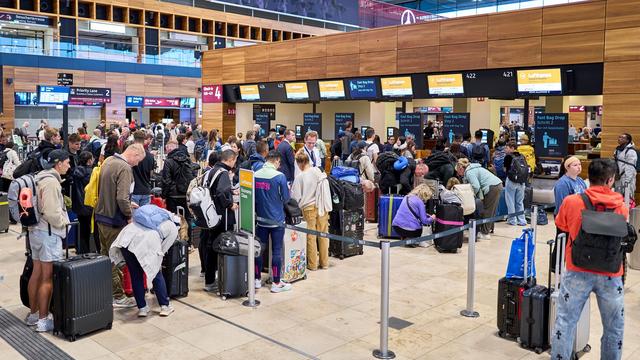 Flugverkehr: Nach Cyberangriff: Berliner Airport wartet auf Normalbetrieb