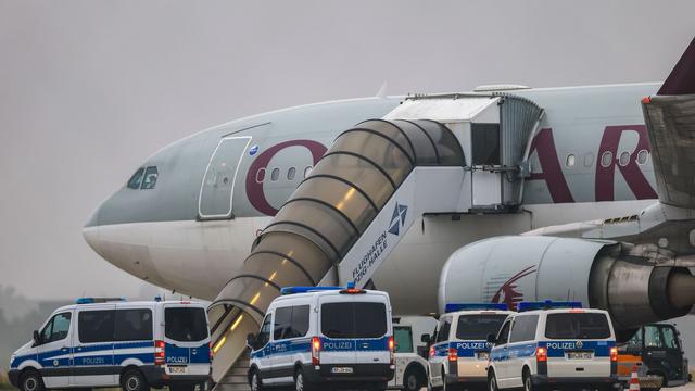 Bundesinnenministerium: Dobrindt schickt Beamte zu Taliban – Grüne und Linke warnen