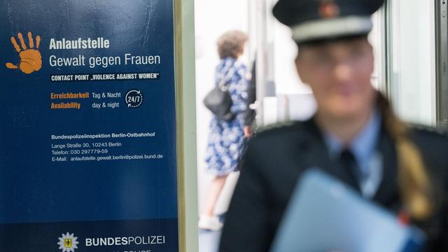 Am Berliner Ostbahnhof: Anlaufstelle Gewalt gegen Frauen wird fortgeführt