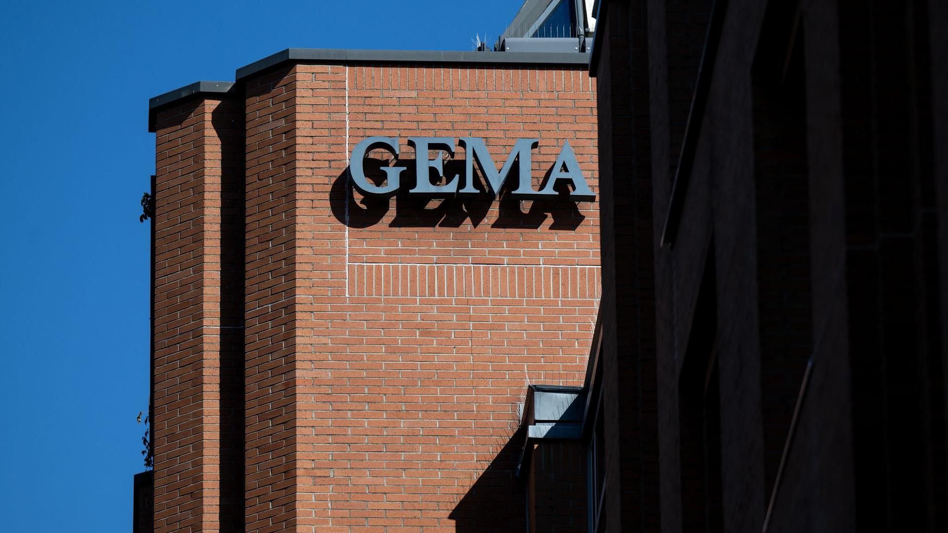 Urheberrechtsstreit: Gute Karten für Gema im Prozess gegen ChatGPT-Mutter OpenAI